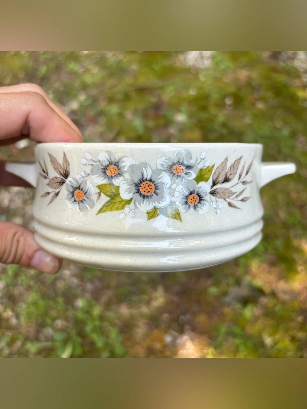 Vintage 1980 Heavenly Bake, Serve 'n Store Stoneware Dishes with Lids - Set of 2